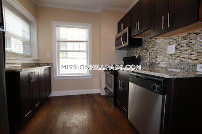 Roxbury Apartment for rent 2 Bedrooms 1 Bath Boston - $3,050