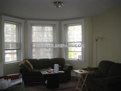 Brookline Apartment for rent 2 Bedrooms 1 Bath  Boston University - $4,300