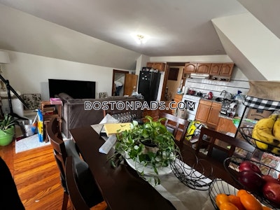 Allston 3 Beds 1 Bath Boston - $3,750