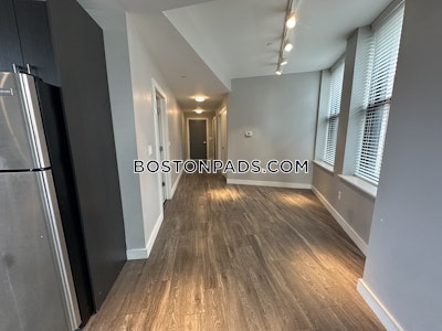 Lynn 2 Bed 1 Bath LYNN $2,500 - $2,600