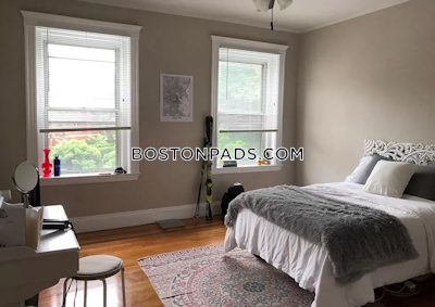 Brookline 4 Bed 2 Bath BROOKLINE- WASHINGTON SQUARE $4,500  Washington Square - $4,500