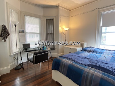 Somerville 5 Bed 1 Bath SOMERVILLE  Tufts - $6,250