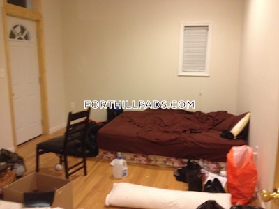 Fort Hill 5 Beds 2 Baths Boston - $5,600