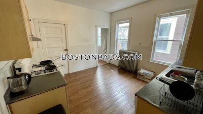 Mission Hill 5 Beds 1 Bath Boston - $8,000