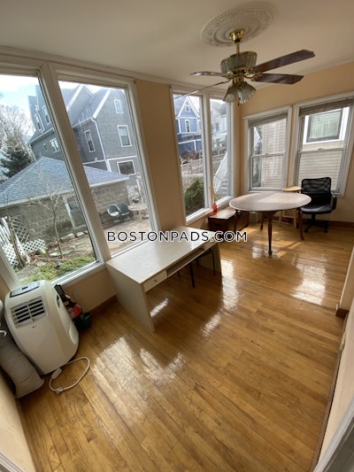 Somerville 4 Beds 1 Bath  Davis Square - $3,100